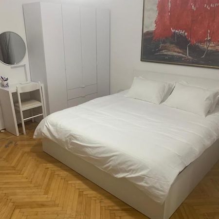 Alea2 Apartment 티라나 외부 사진